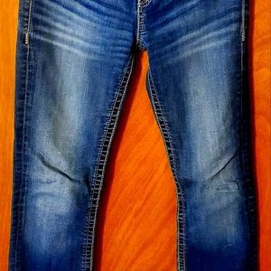 Women Buckle Jean